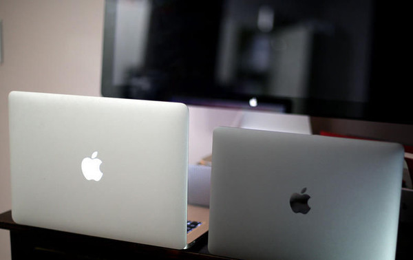 發光Logo的MacBook和不帶發光Logo的MacBook（圖片來歷網絡）
